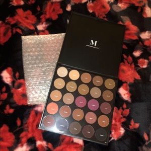 Morphe eyeshadow